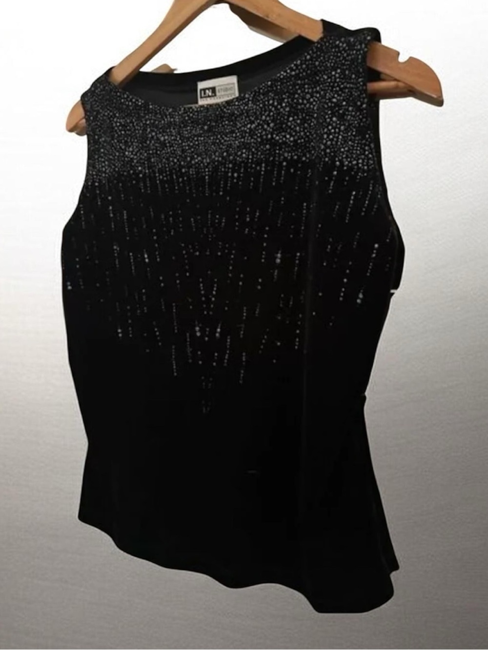 I.N. Studio Formal Sequin Top NWT Size Small
